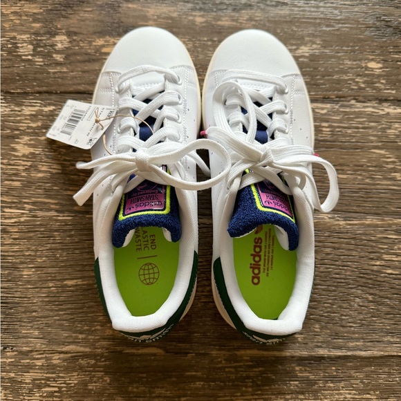 Adidas Stan‎ Smith Women’s Size 5 White Green Blue Pink Leather Sneakers NWT - Picture 2 of 6